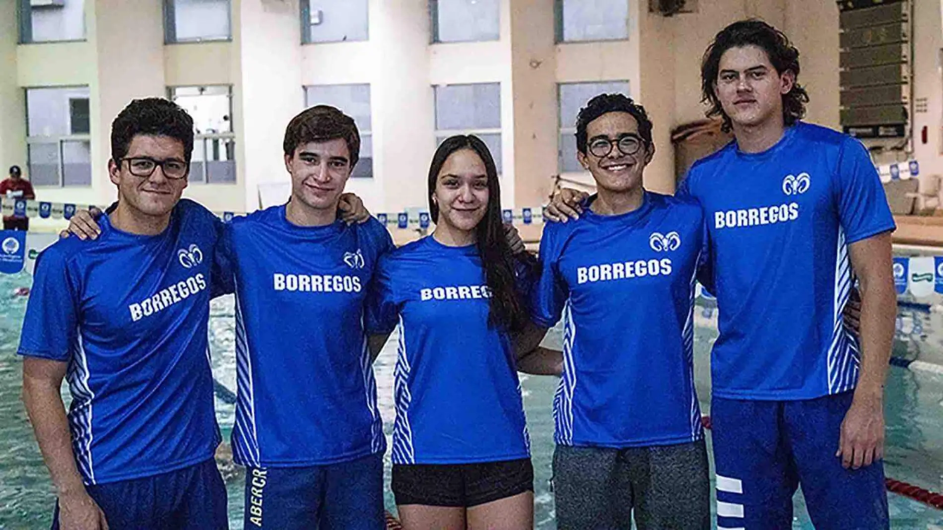 24 Van estudiantes del ITESM Laguna por Nacional de Natación1